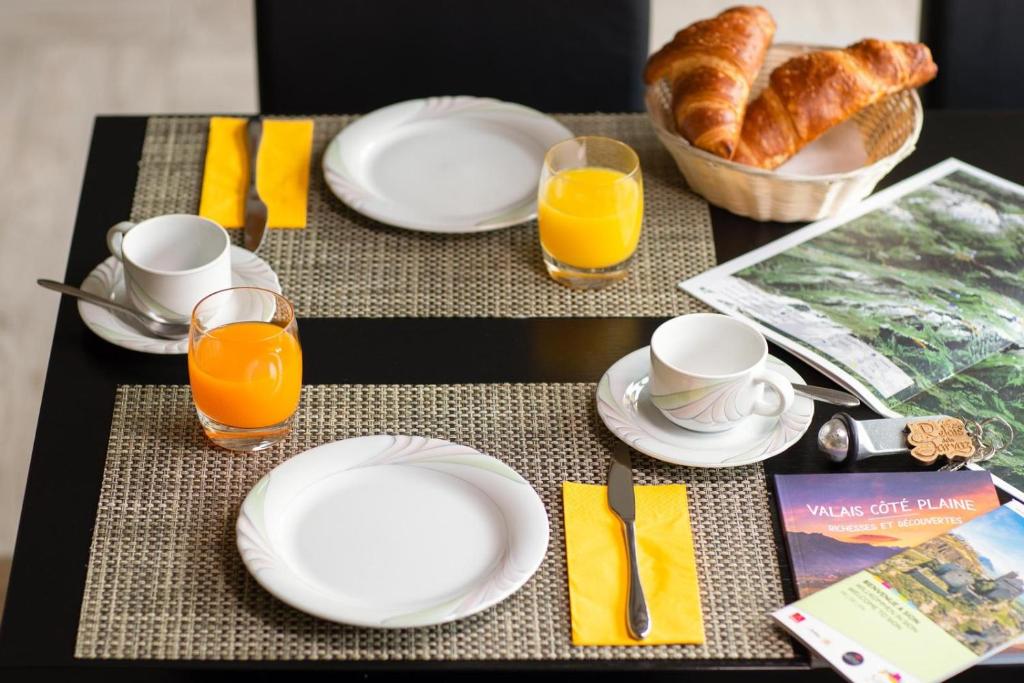 Možnosti snídaně pro hosty v ubytování Relais de la Sarvaz