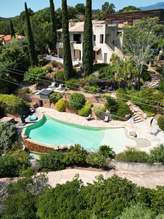 Chambre Mustang avec jacuzzi vue mer, Porto Vecchio (precios