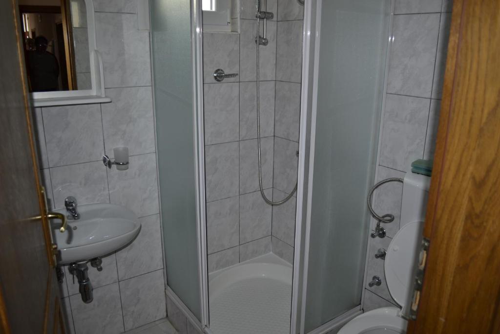 Koupelna v ubytování Guest House Morski val