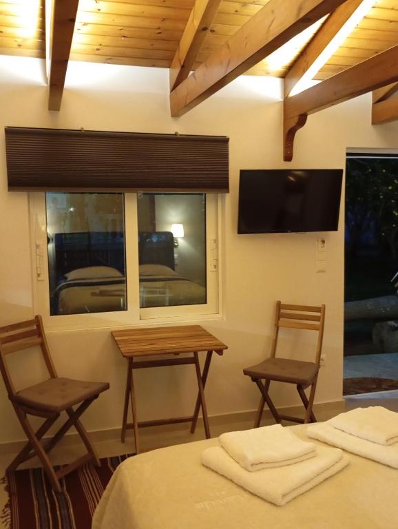 Anna's Apartment and Studio - 10