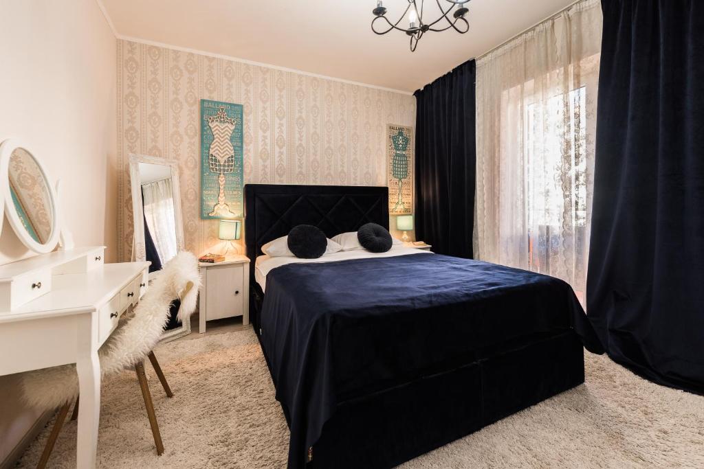 Voodi või voodid majutusasutuse Apartments Marant - free private parking toas