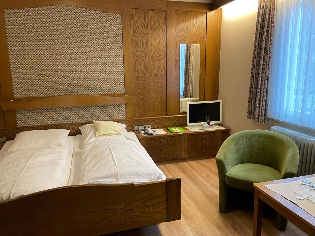 Postel nebo postele na pokoji v ubytování Hotel Waldlust