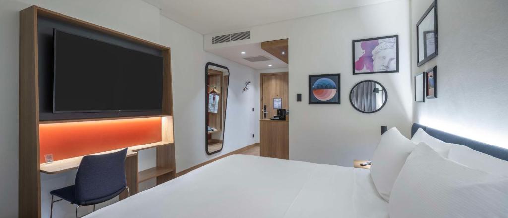 Hampton by Hilton Antalya Airport - 11