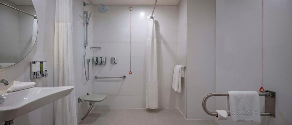 Hampton by Hilton Antalya Airport - 17