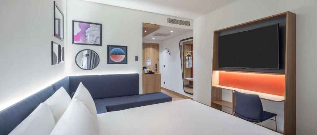 Hampton by Hilton Antalya Airport - 3