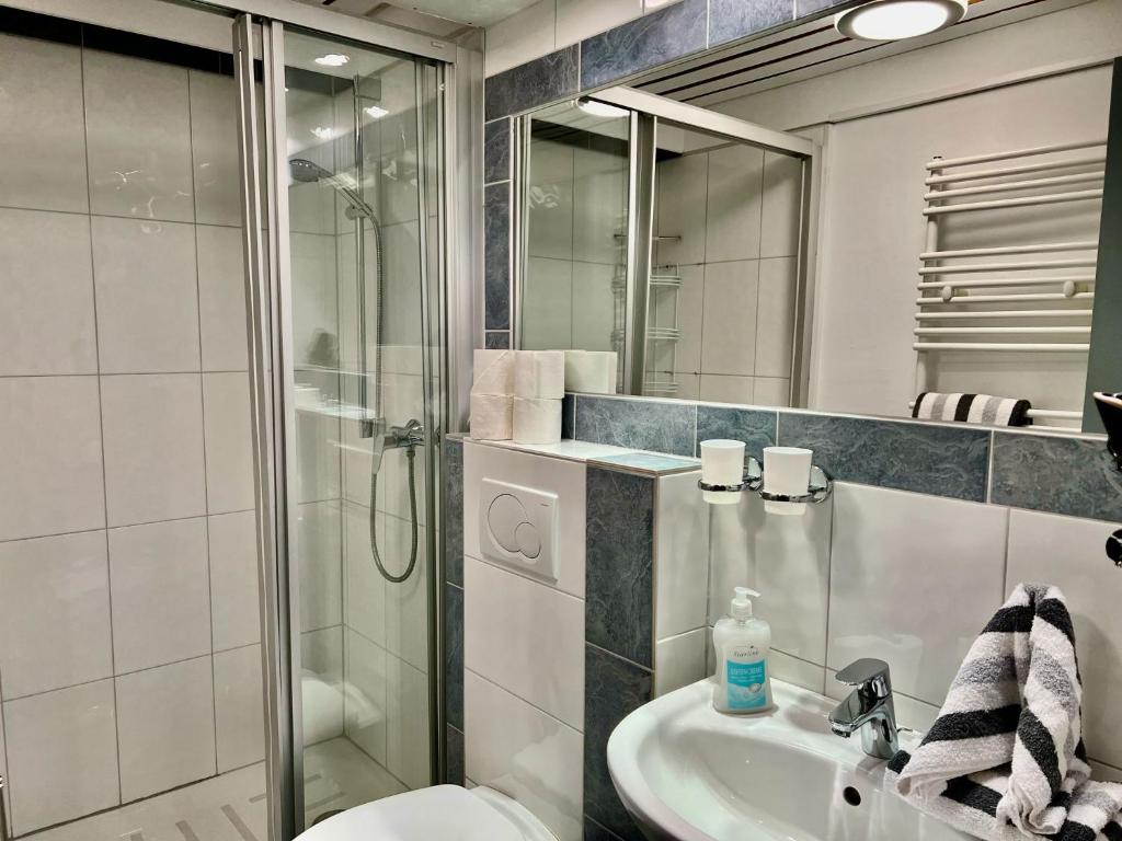 Koupelna v ubytování Pension Haus Lassen