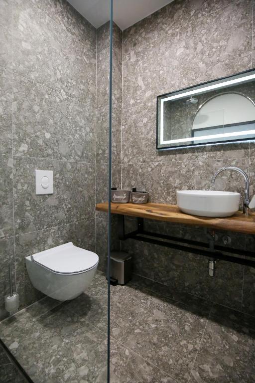 Ein Badezimmer in der Unterkunft Oricon Coast Luxury Resort