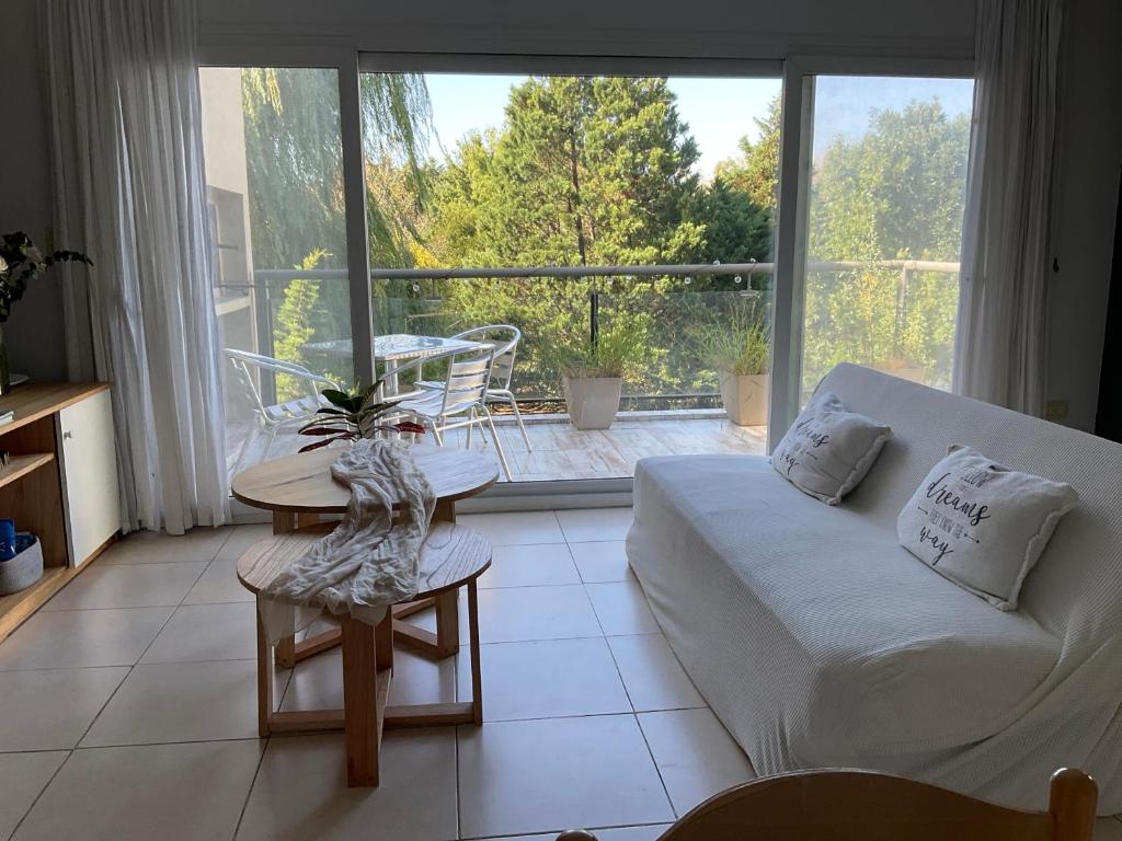 Χώρος καθιστικού στο Departamento impecable excelente ubicación cerca de todo