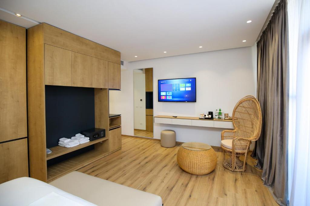 TV/Unterhaltungsangebot in der Unterkunft Oricon Coast Luxury Resort