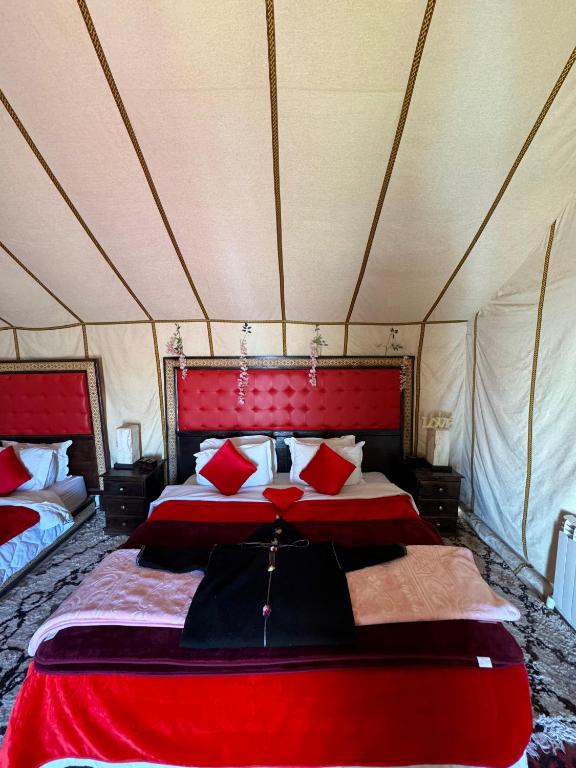 Sahara Desert Camp - Komfort Dreifachzimmer Mit Dusche