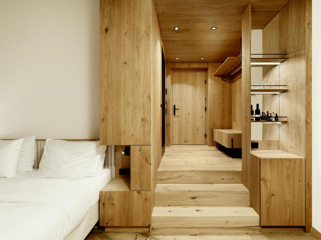 ADLER Historic Guesthouse - Double Room With Balcony And Panoramic View