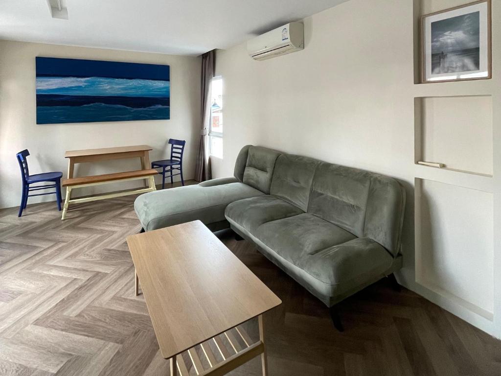 Hub Hua Hin 57 - Resim 42