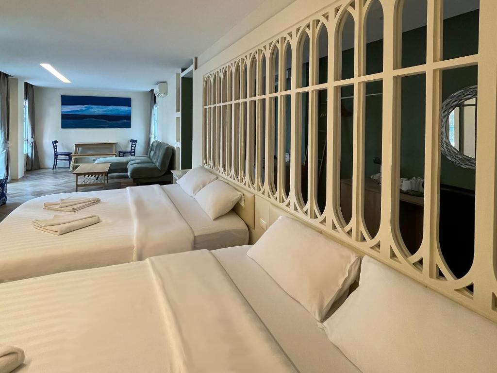 Hub Hua Hin 57 - Resim 40