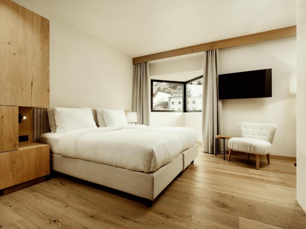 ADLER Historic Guesthouse - Superior Double Room With Panoramic View