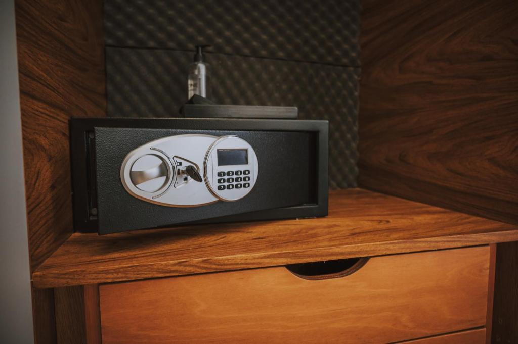 Albergo Delle Regioni, Barberini - Fontana di Trevi - Resim 23