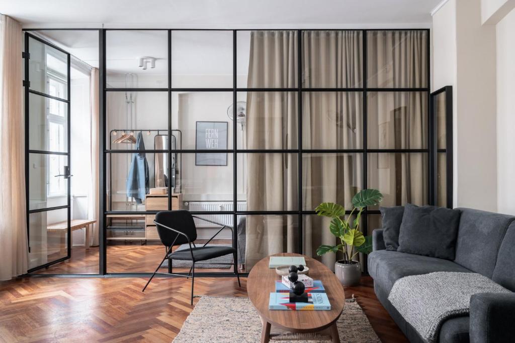 Χώρος καθιστικού στο The Brewer apartments by Daniel&Jacob's