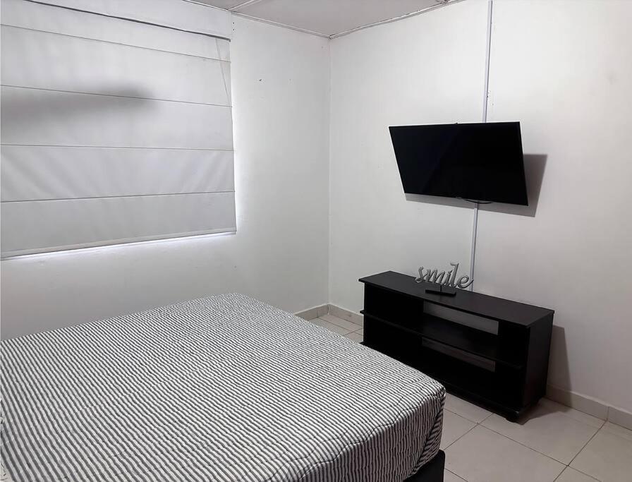 TV a/nebo společenská místnost v ubytování Great Location, Apartment Close to the Malecón