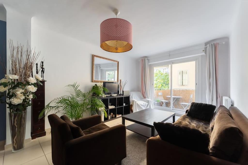 Photo de la galerie de l'établissement mauvaise annonce, à Marseille