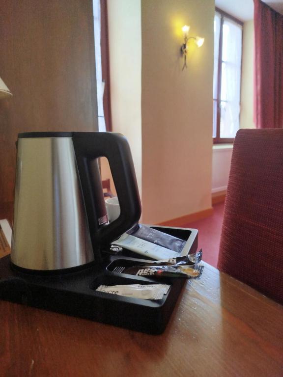 Logis Hotel Saint-Martin - Habitación Familiar
