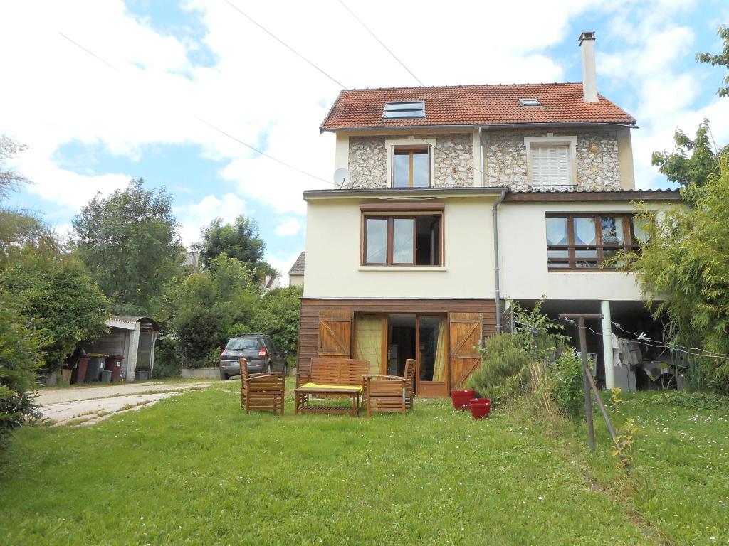 Appartement proche Sites Olympiques et Disneyland Paris, Bords de Marne