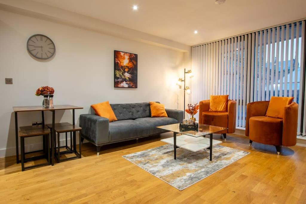 Seating area sa Luxury City Centre Apartment (Weekly Booking)