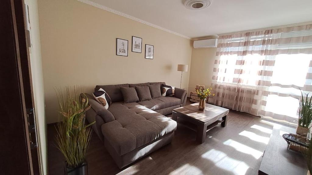 Szilfák City apartman 4200 Hajdúszoboszló, Szilfákalja kép - 1