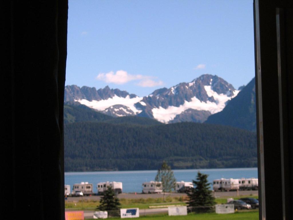 Üldine mäevaade või majutusasutusest Murphy's Alaskan Inn pildistatud vaade