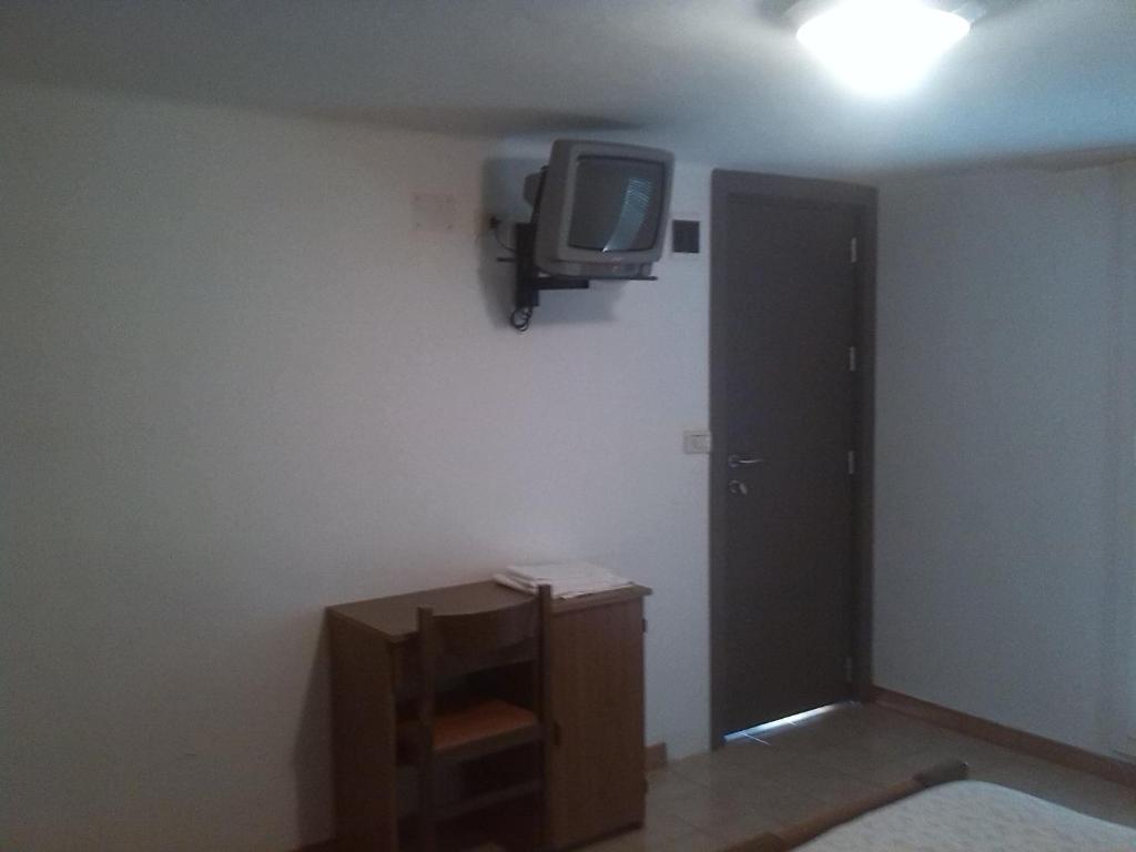 TV a/nebo společenská místnost v ubytování K2 Hotel