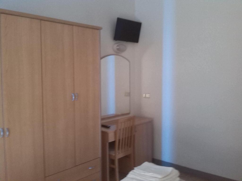 TV a/nebo společenská místnost v ubytování K2 Hotel