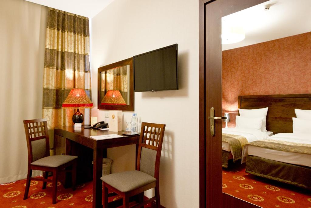 Hotel Columbus - Resim 20