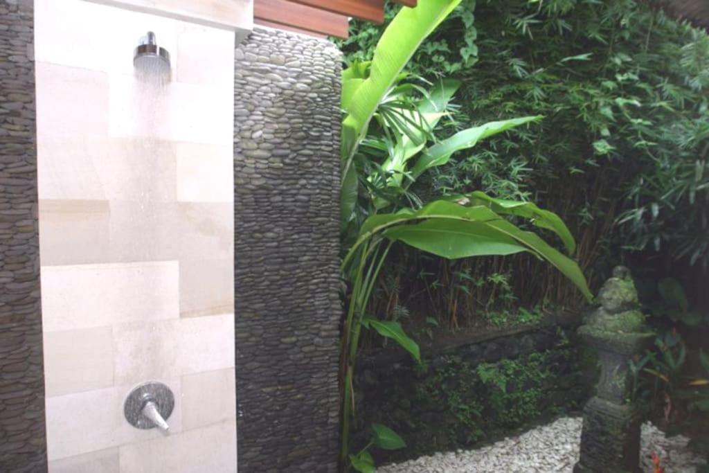 Zahrada ubytování Jungle Villa! Breath-taking views & near Ubud!