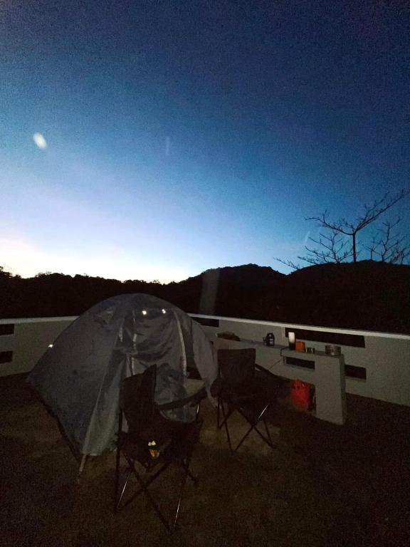 Příroda nedaleko luxury tent