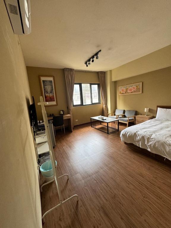 Postel nebo postele na pokoji v ubytování Still Haus 静の宿