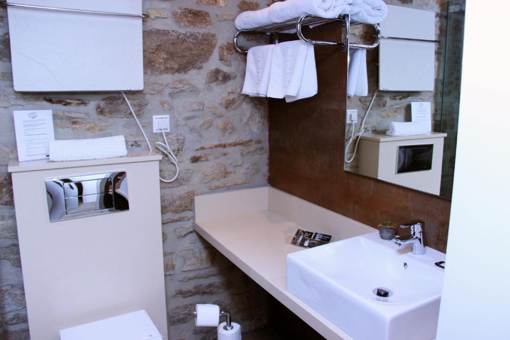 Hotel Montenegro Compostela - Resim 17