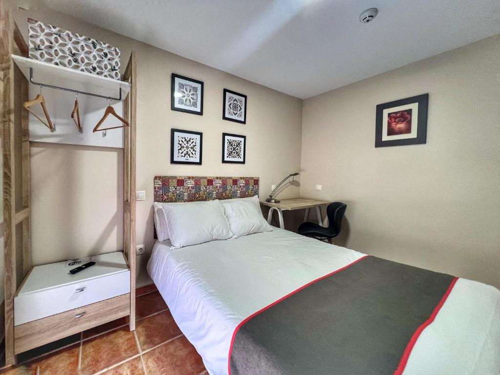 Hostal la Colmena - 17