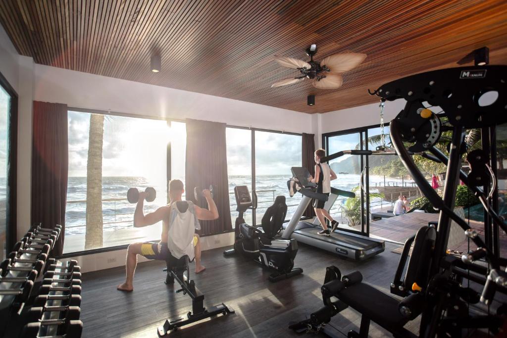 Fitness centrum a/nebo fitness zařízení v ubytování Koh Chang Grandview Resort