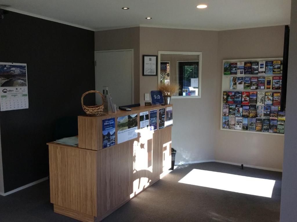 Lakefront Lodge - Resim 23