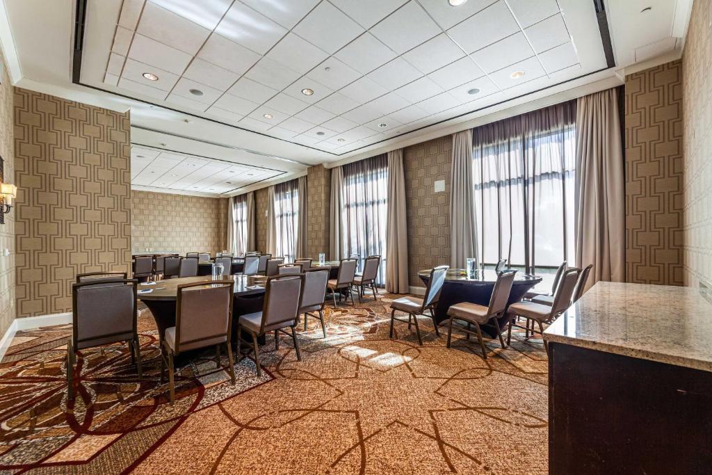 Posezení v ubytování Sheraton Hotel Stonebriar