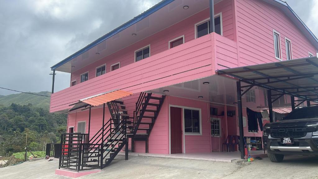 kundasang-pink-homestay-kundasang-updated-prices-2024