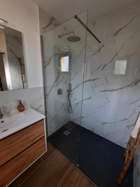 Bagno di Petit coin de paradis, calme et confort garantie ! Chambre indépendante dans une dépendance !