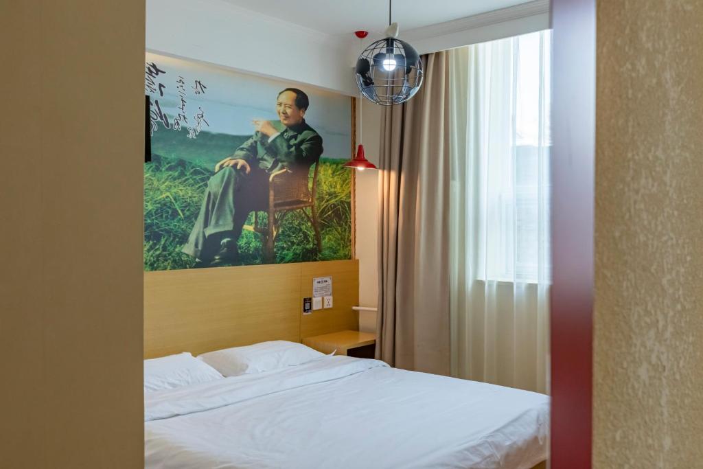 Happy Dragon City Center Alley Hotel -In the city center with big window&heater, ticket service&Free Coffee&Food recommendation,Near Tian Anmen Forbiddencity,Easy to get traditional Walking area&Shichahai - Habitación Gemela De Lujo