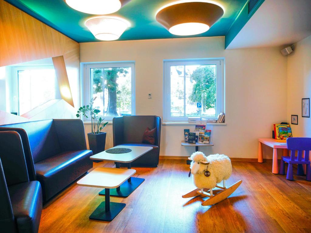 Istumisnurk majutusasutuses B&B Hotel Jena