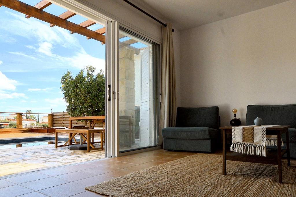 Posezení v ubytování Villa Aura - Villa in Peyia