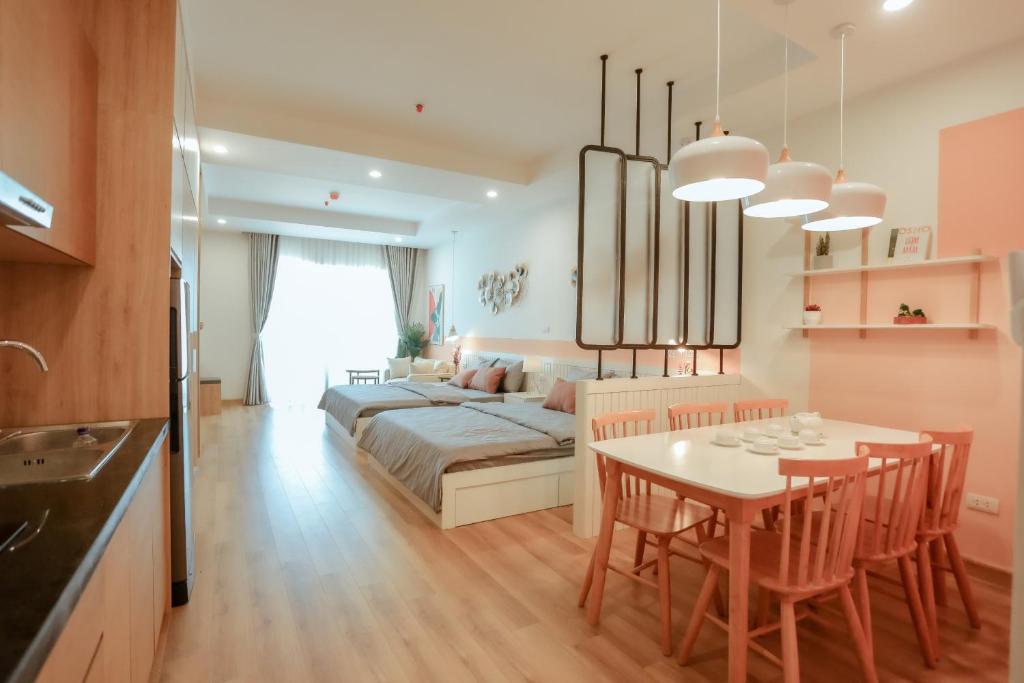 Postel nebo postele na pokoji v ubytování Căn Hộ TMS View Biển Quy Nhơn