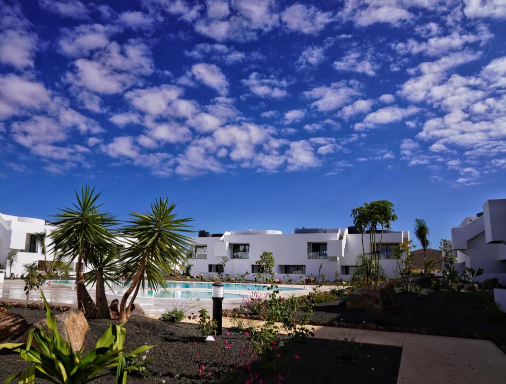 - BM I Prime Apartment - - Housity