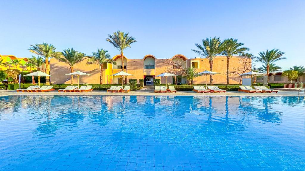 Bazén v ubytování Gemma Resort nebo v jeho okolí