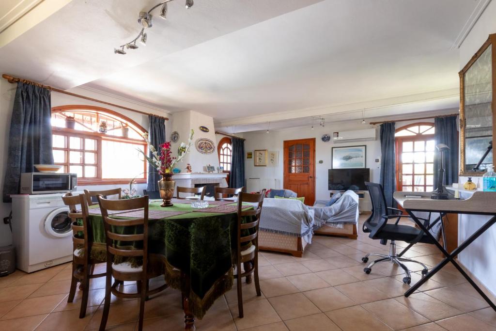 Kuchyň nebo kuchyňský kout v ubytování Jacuzzi Pool House AMA5690