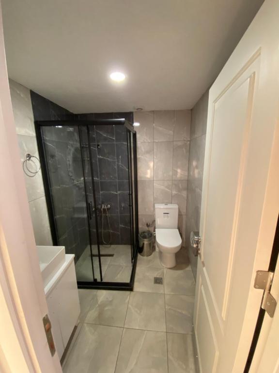 A bathroom at Yalı Houses