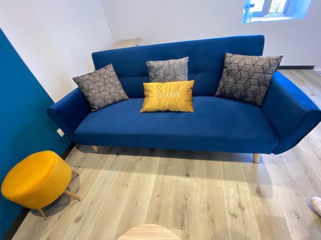 Et opholdsområde på Maisonnette 2/4 personnes en bord de sevre