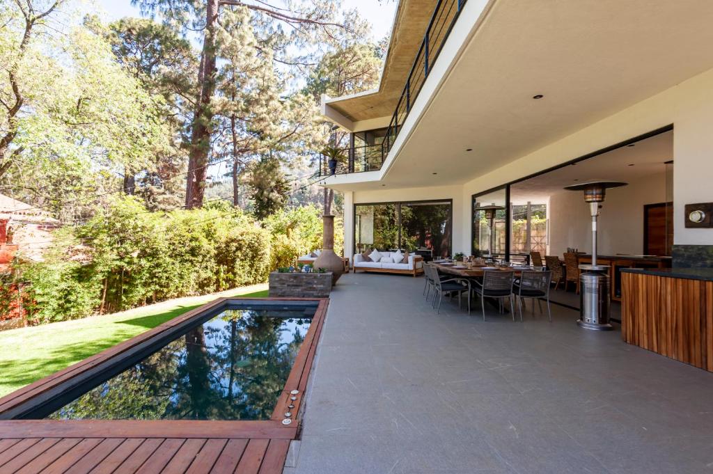 Budova, kde se prázdninový dům nachází